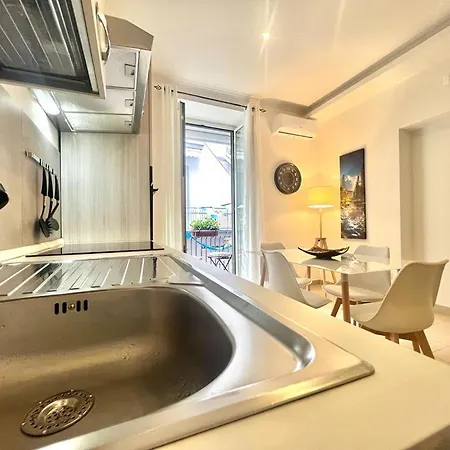 Centrum - Privato Nel Centro Storico Di Appartement Pouzzoles